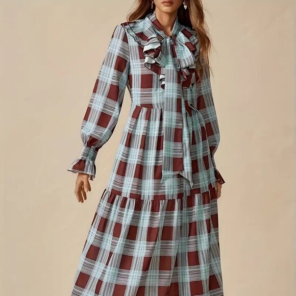 Plaid Boho Spilled Ruffle Collar Maxi Dress - Picture 5 of 6